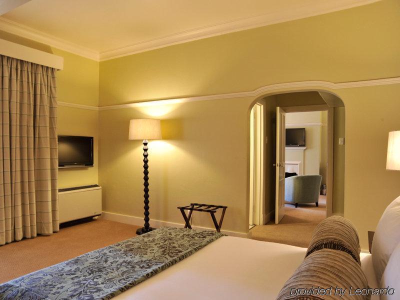 Imperial Hotel By Misty Blue Hotels Pietermaritzburg Bagian luar foto