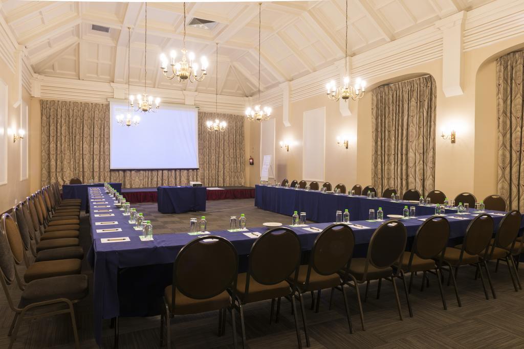 Imperial Hotel By Misty Blue Hotels Pietermaritzburg Bagian luar foto